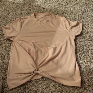 NWOT Women’s light pink twist tie top